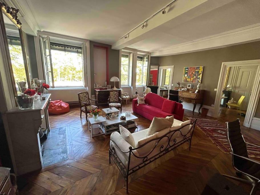 Les 24 Colonnes Apartment Lyon
