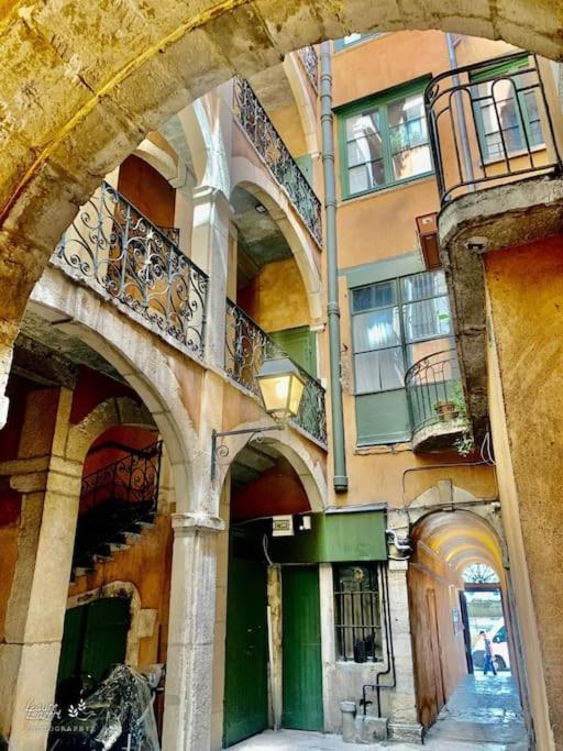 Apartment Les 24 Colonnes *